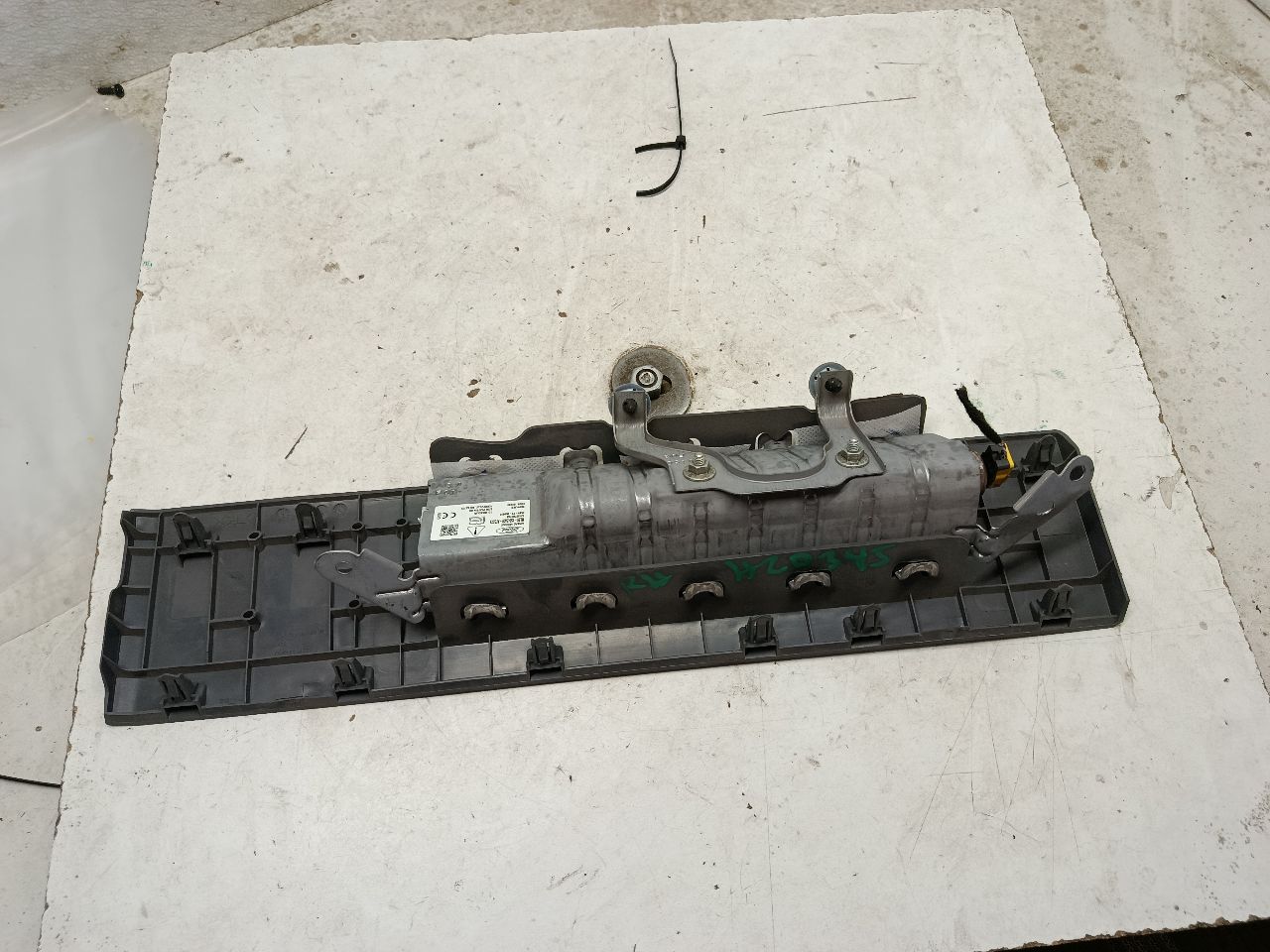 Part image 2