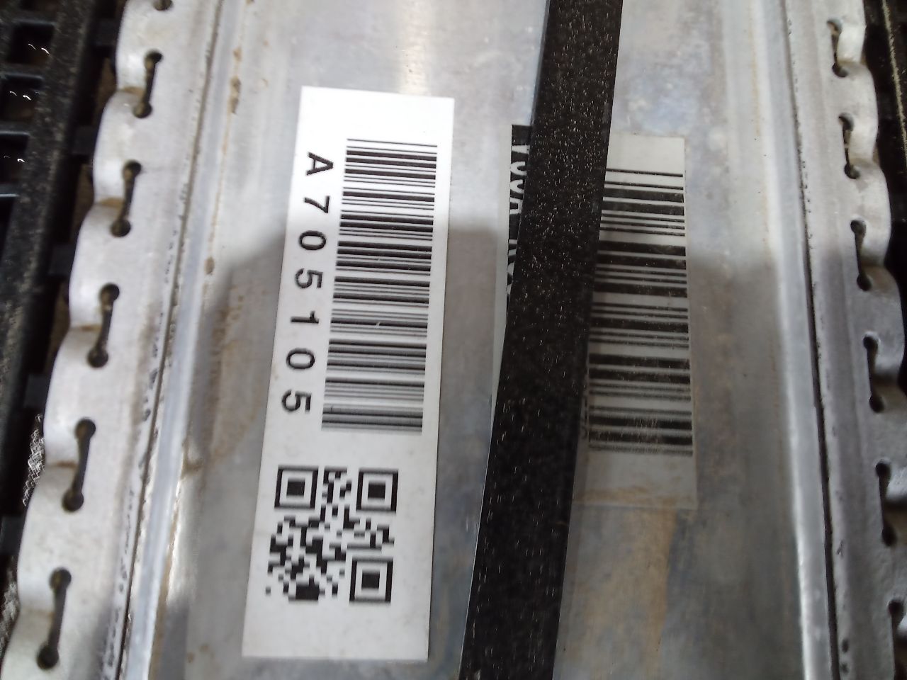 Part image 8