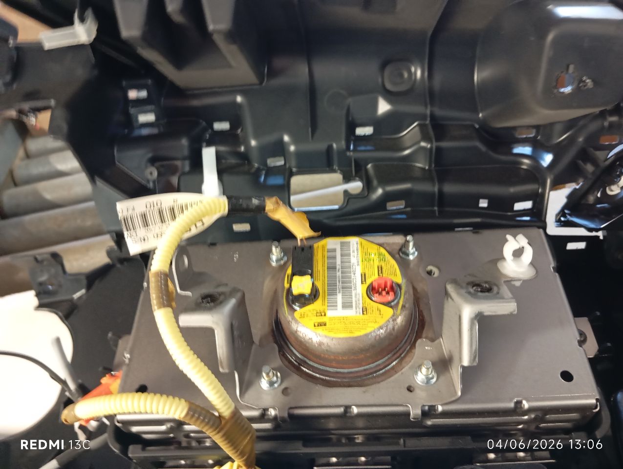 Part image 15