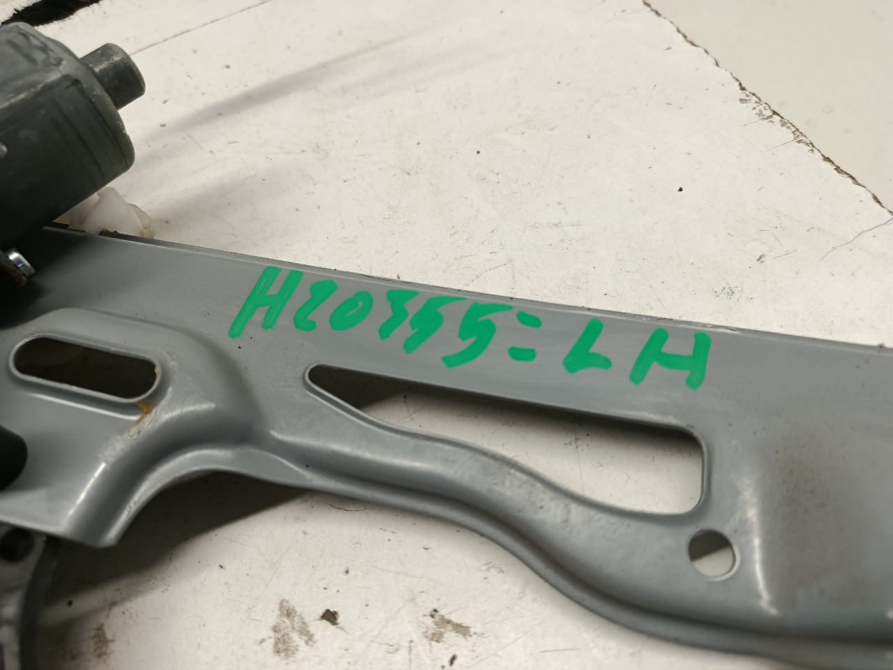 Part image 6