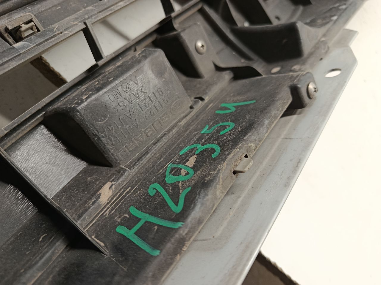 Part image 4