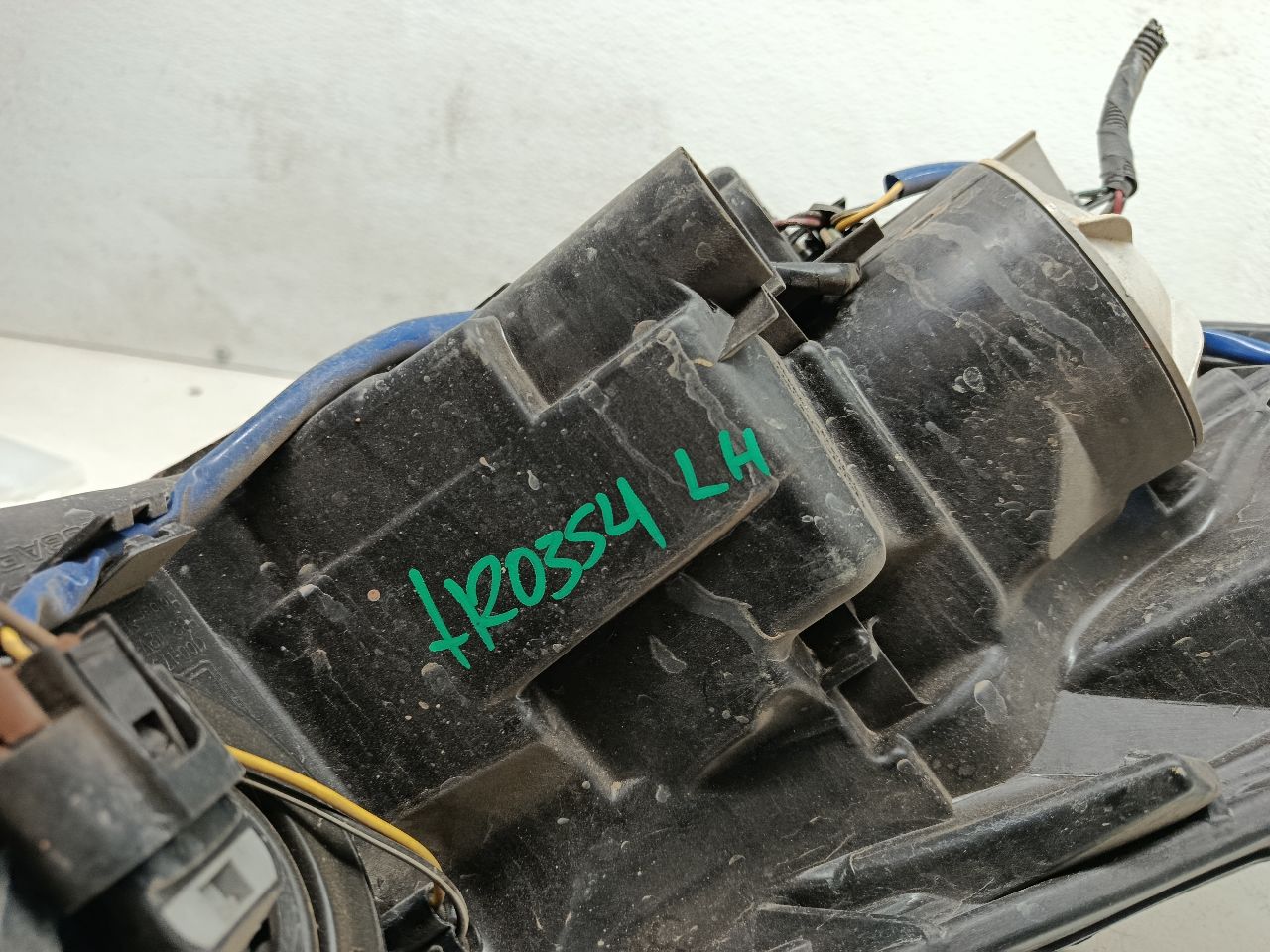 Part image 6