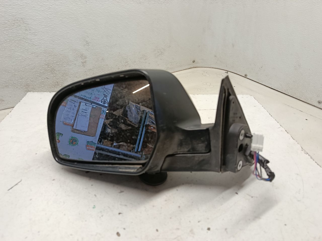 Part image 1