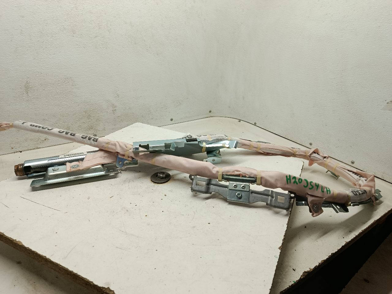 Part image 1