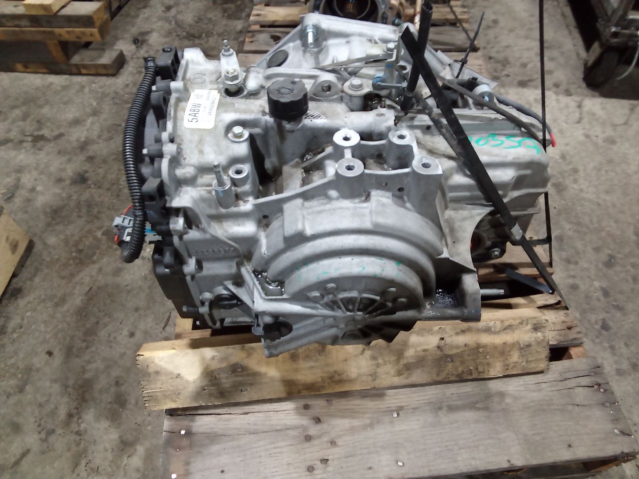 Part image 3