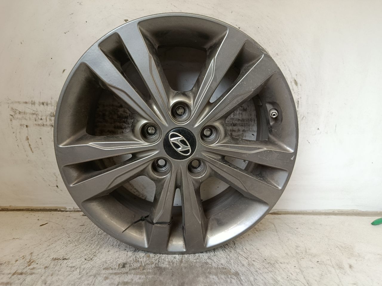 Part image 1