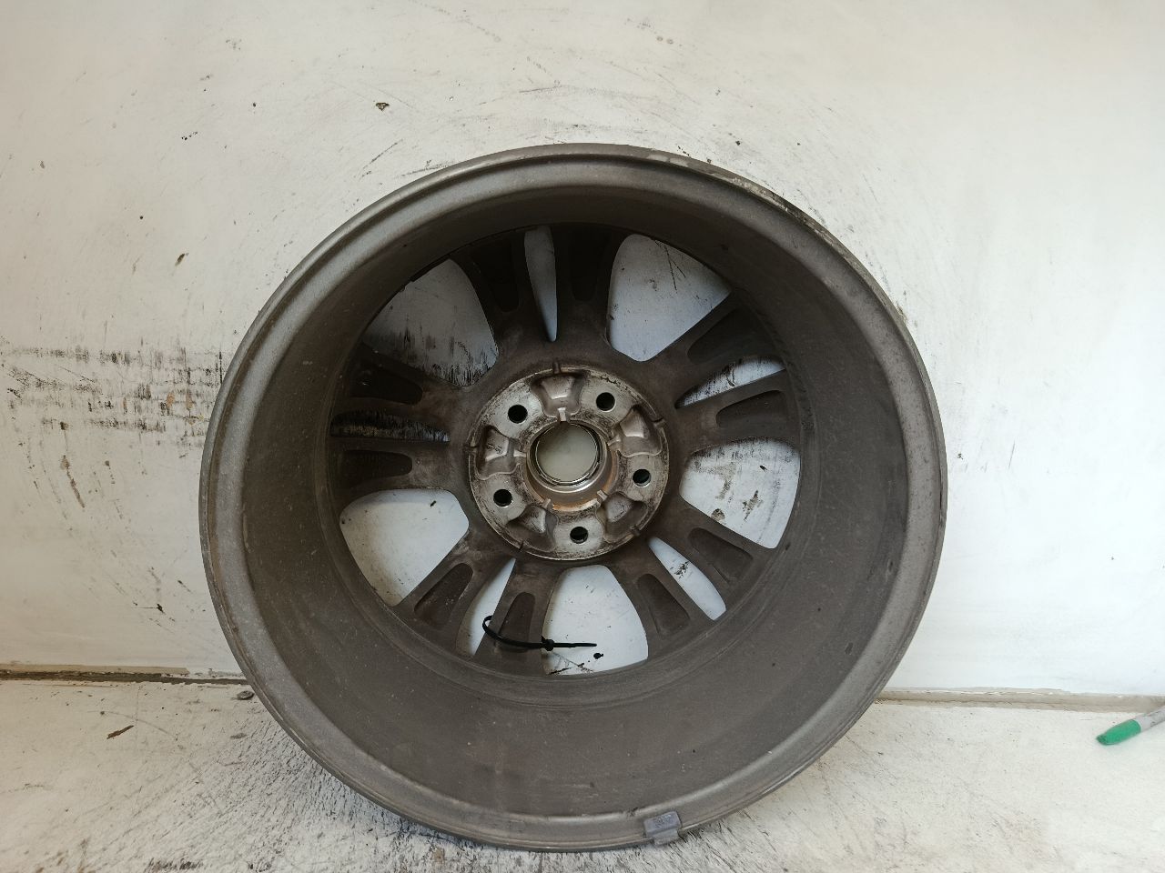 Part image 4