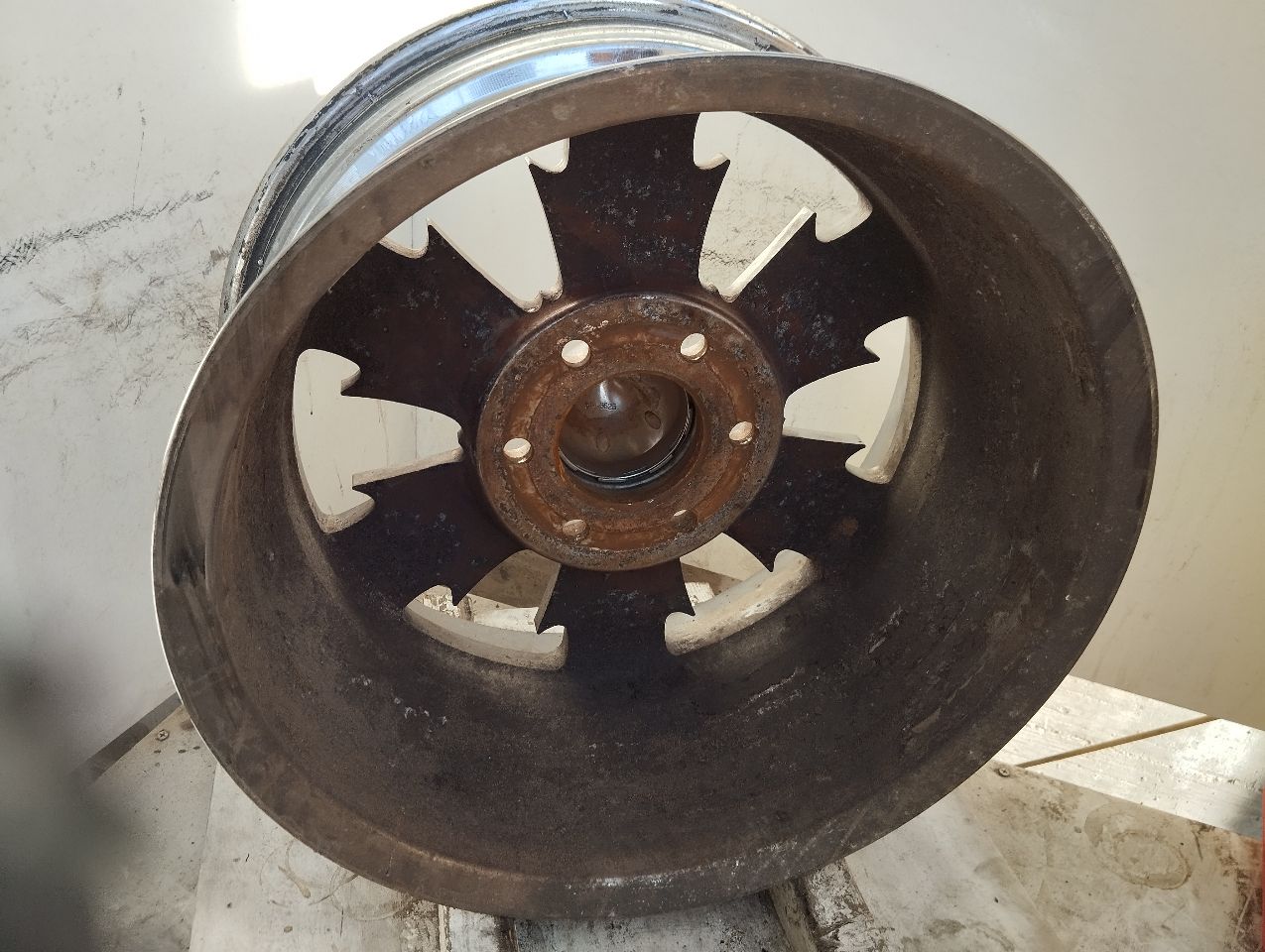 Part image 6