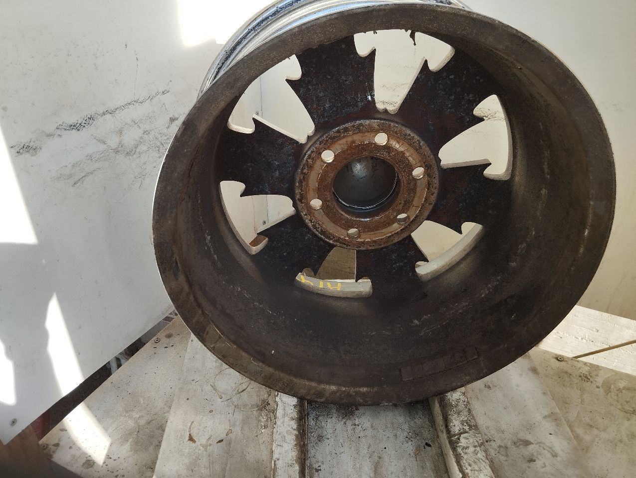 Part image 11