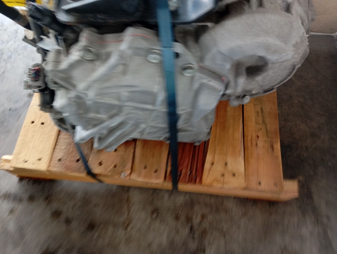 Part image 10