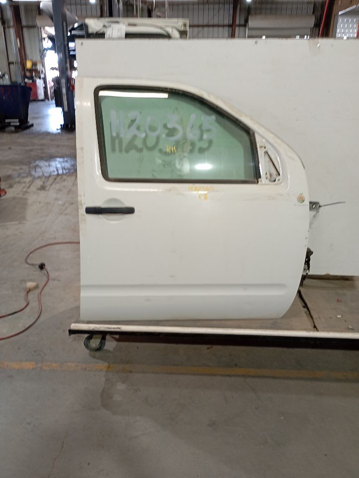 2021 Nissan FRONTIER Door Assembly, Fr