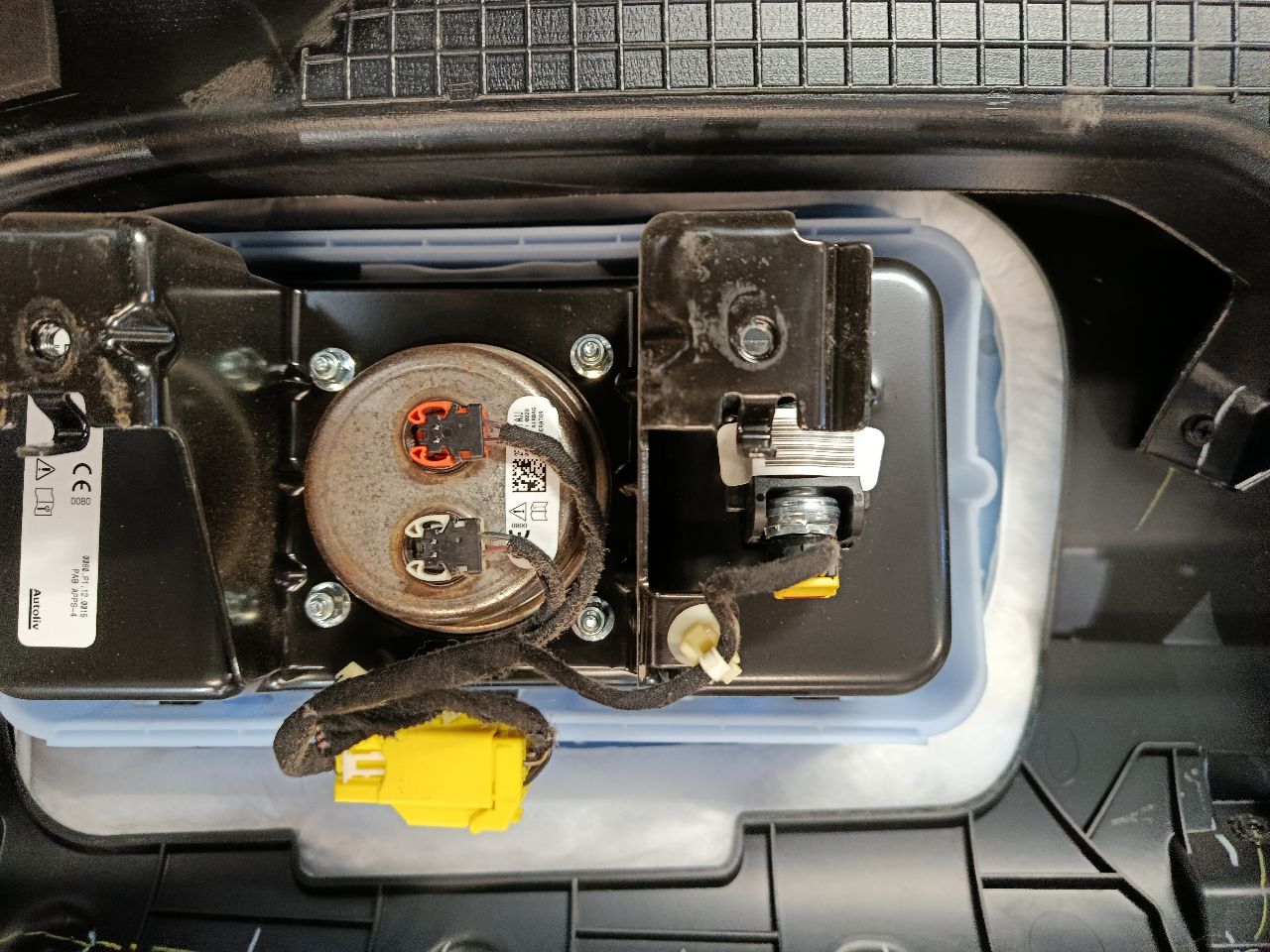 Part image 8