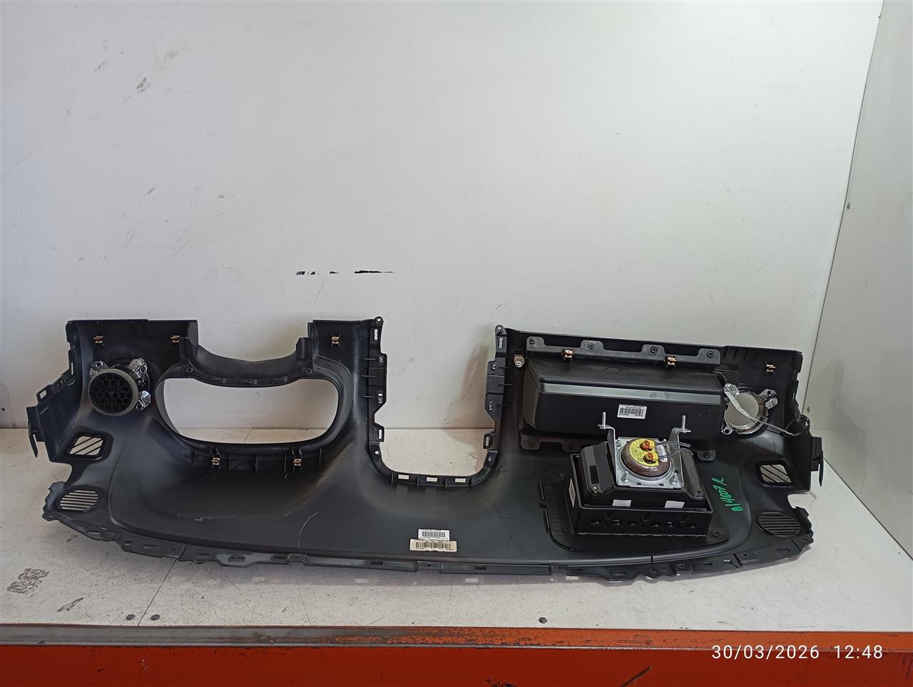 Part image 1