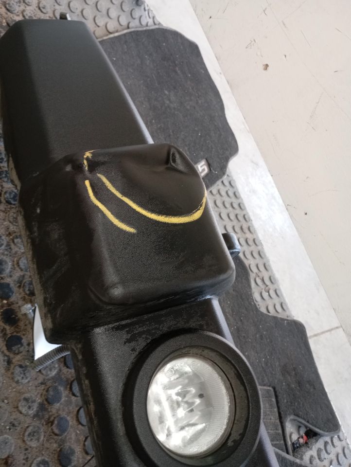 Part image 10
