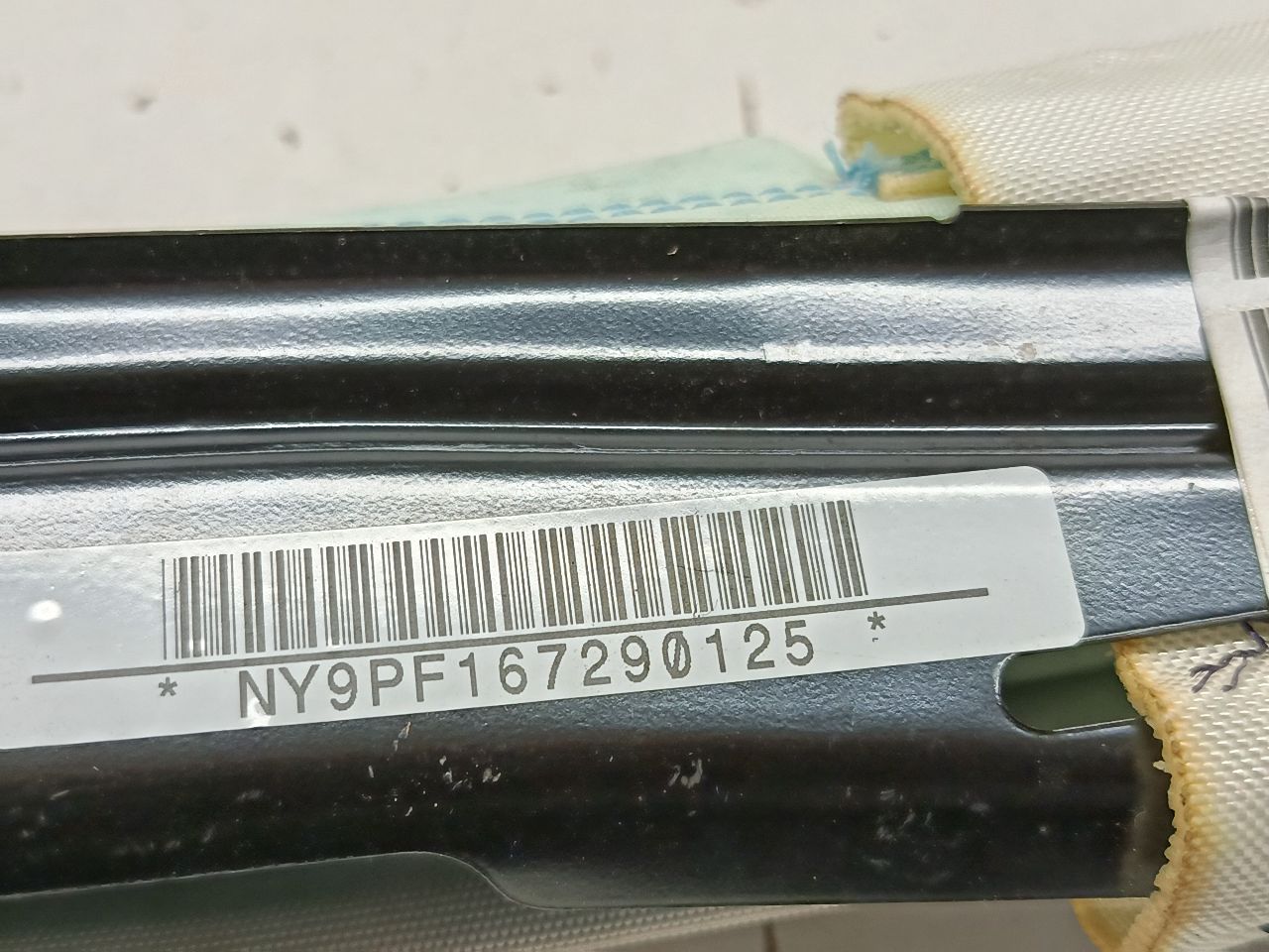 Part image 3