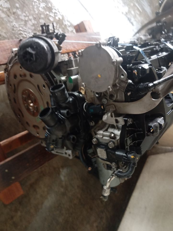 Part image 7