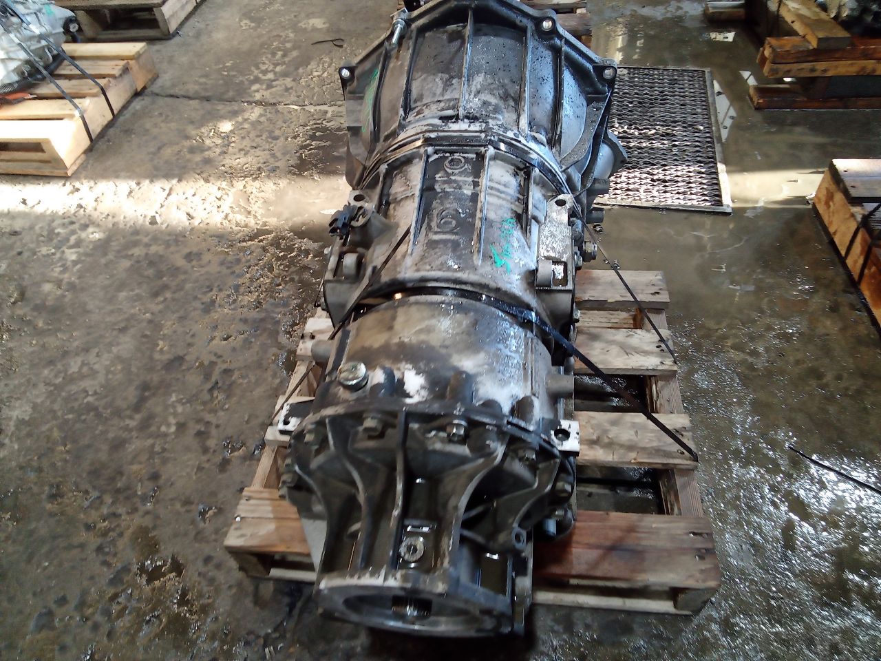 Part image 3