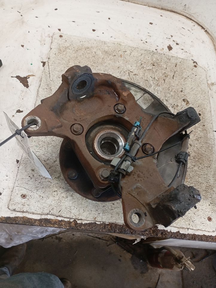 2008 General Motors SILVERADO 2500 PICKUP Spindle Knuckle, Fr