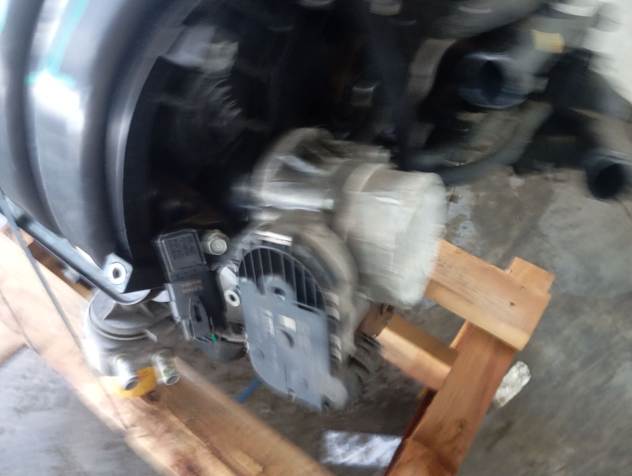 Part image 7