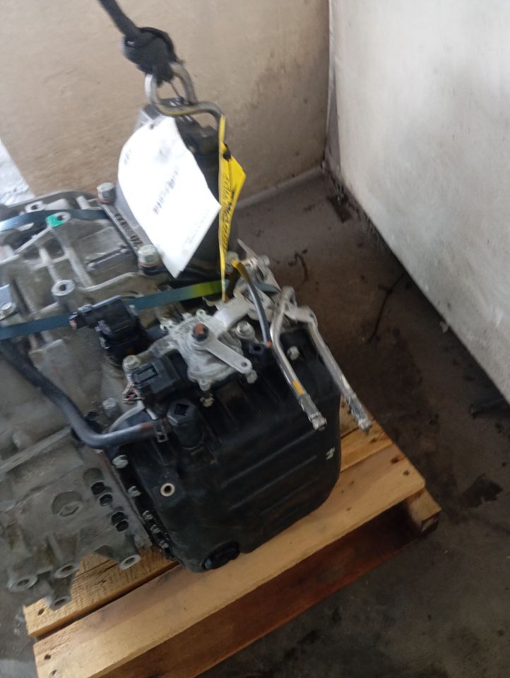 Part image 12