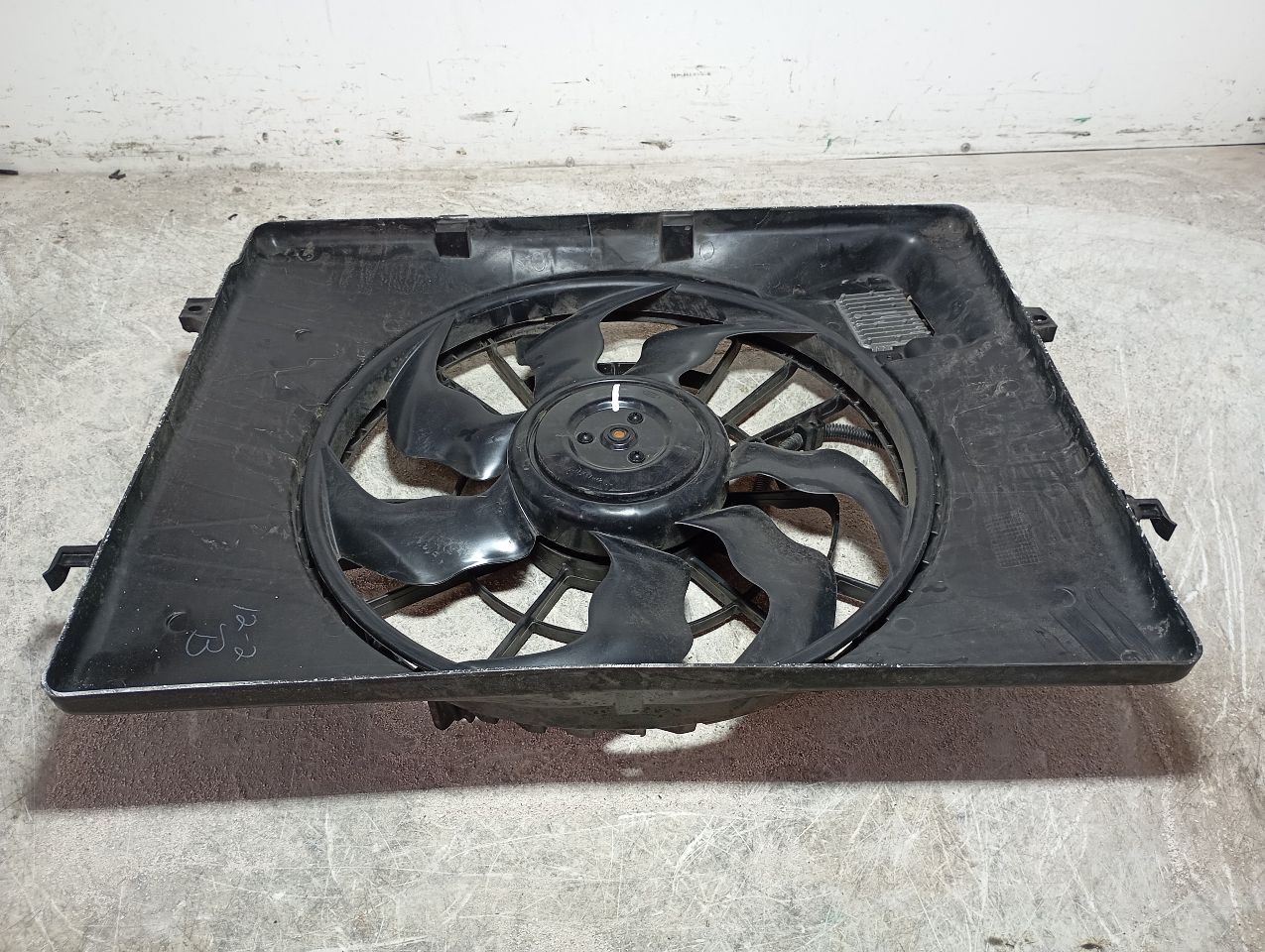 Part image 4