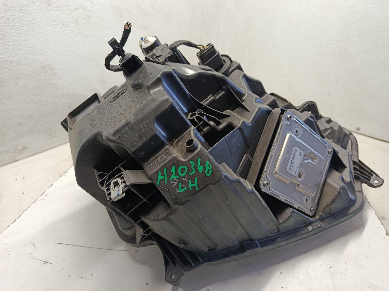 Part image 4