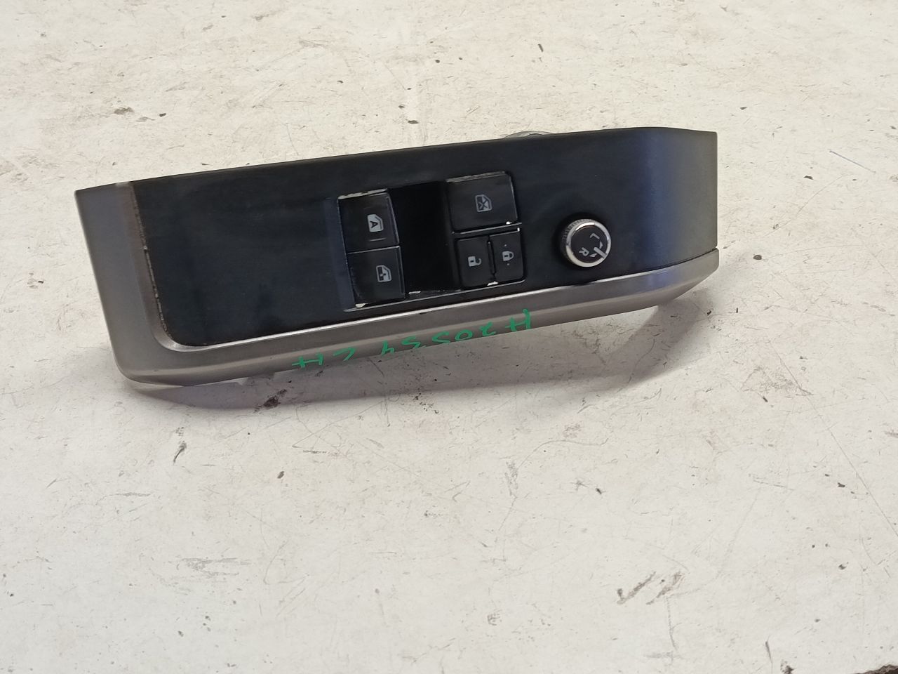 Used 2018 Toyota TACOMA Front Door Switch - Stock #H20534