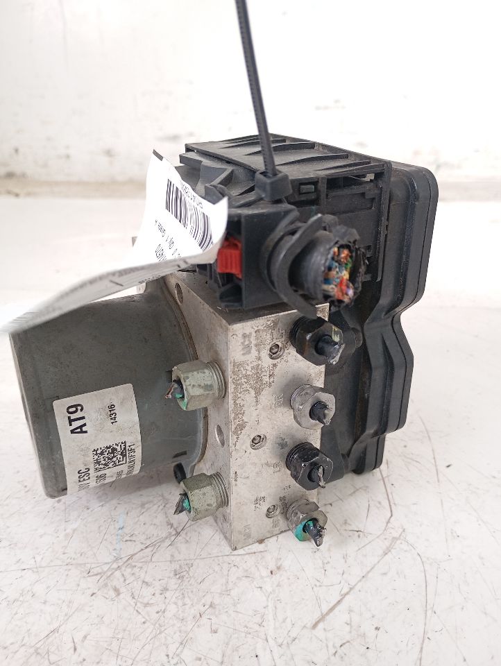 Used 2015 General Motors TRAX (includes module) - Stock #A14570