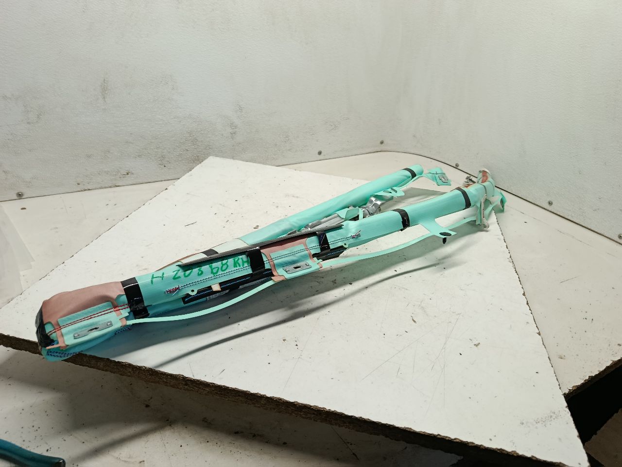 Part image 6