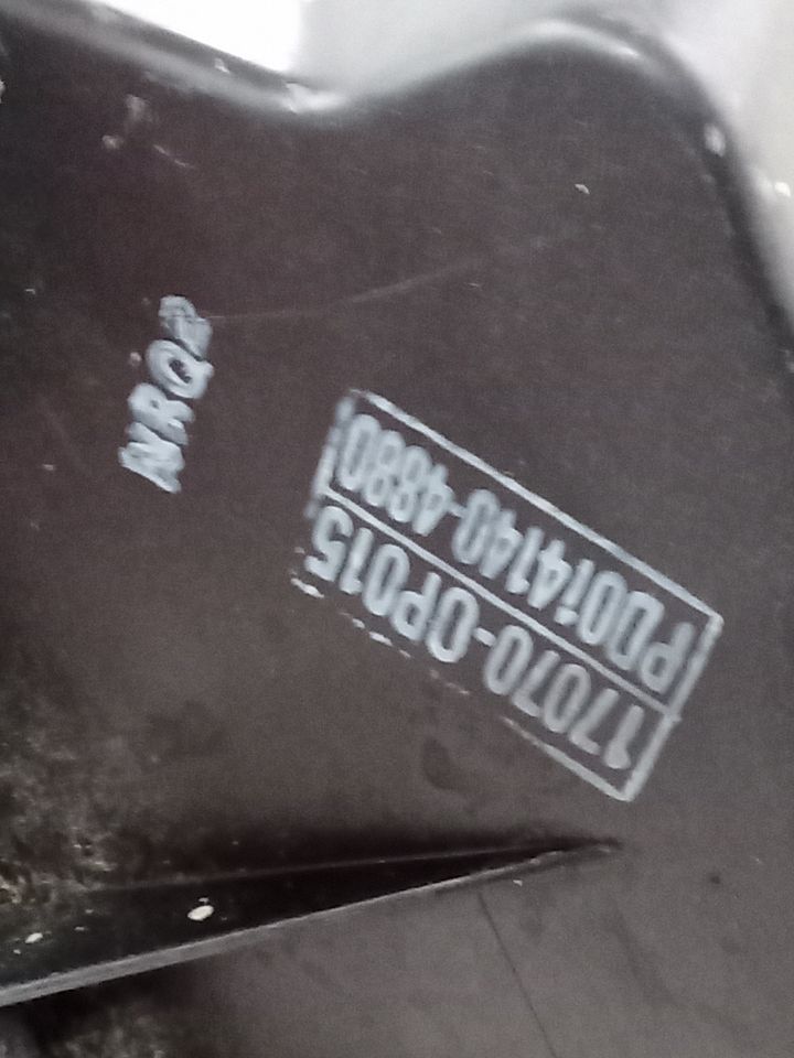 Part image 4