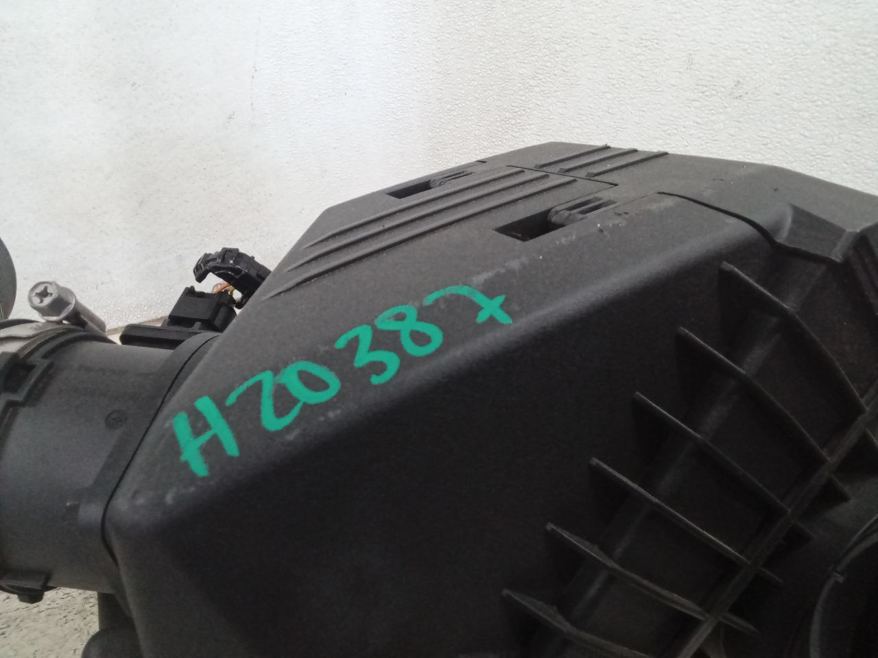 Part image 2