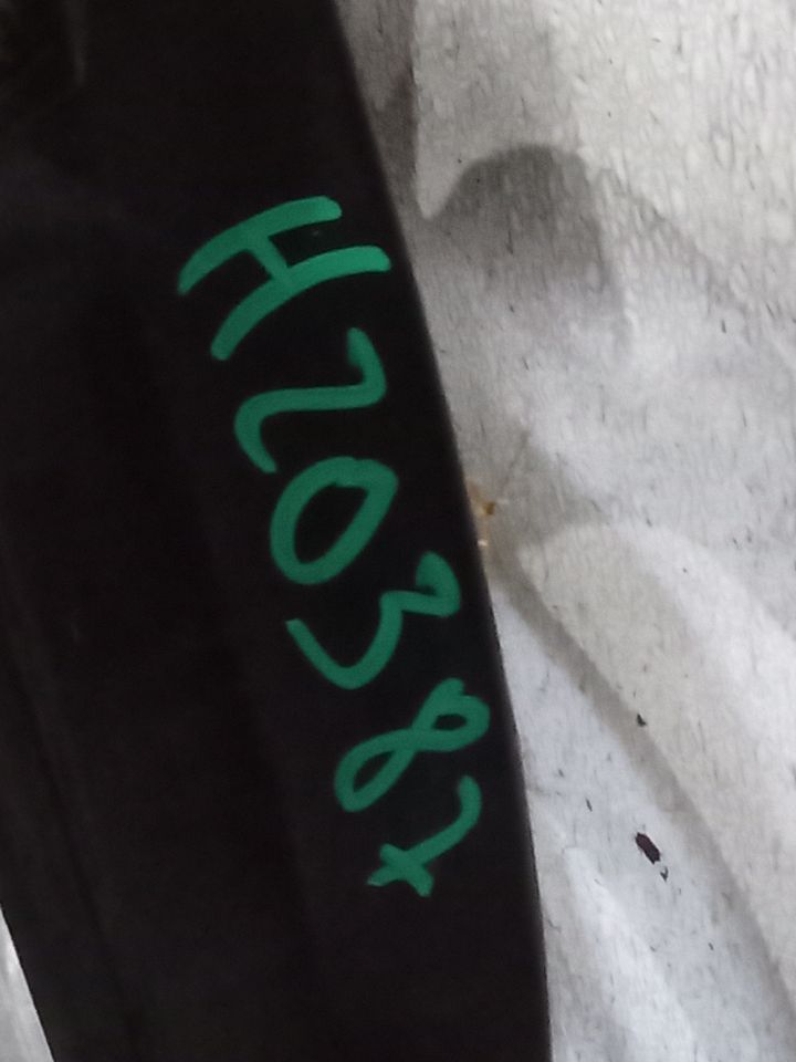 Part image 10