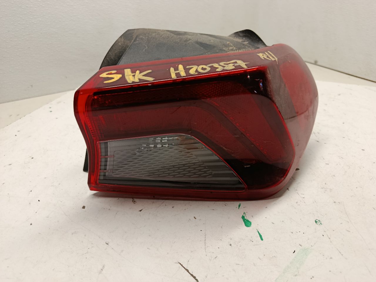 Part image 1