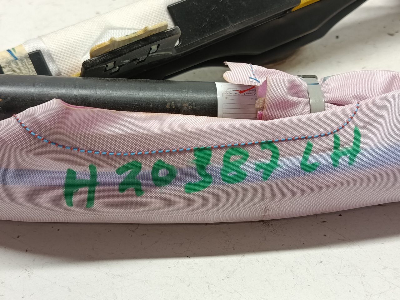 Part image 3