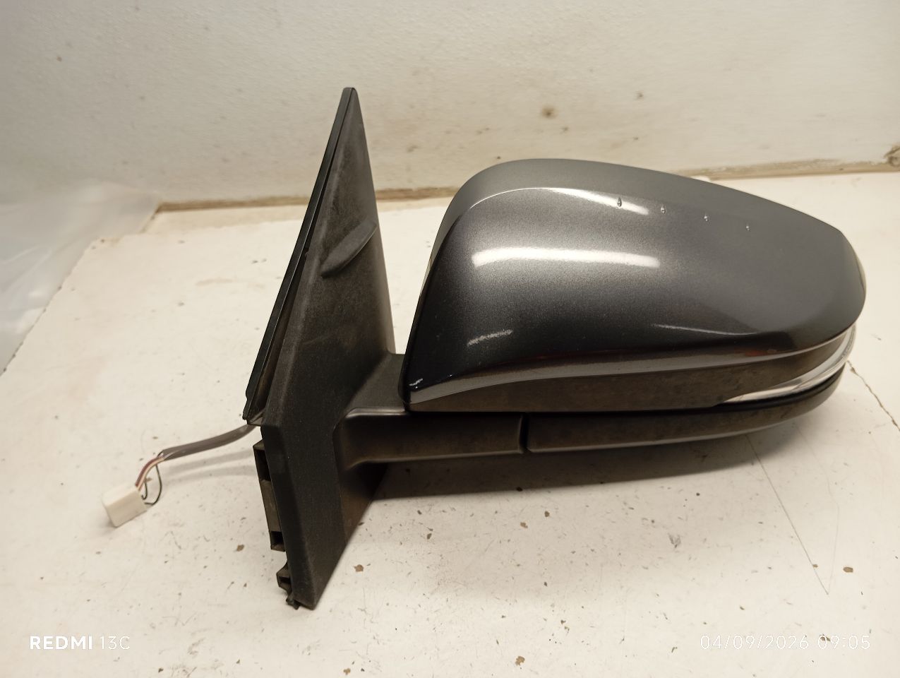 Part image 3
