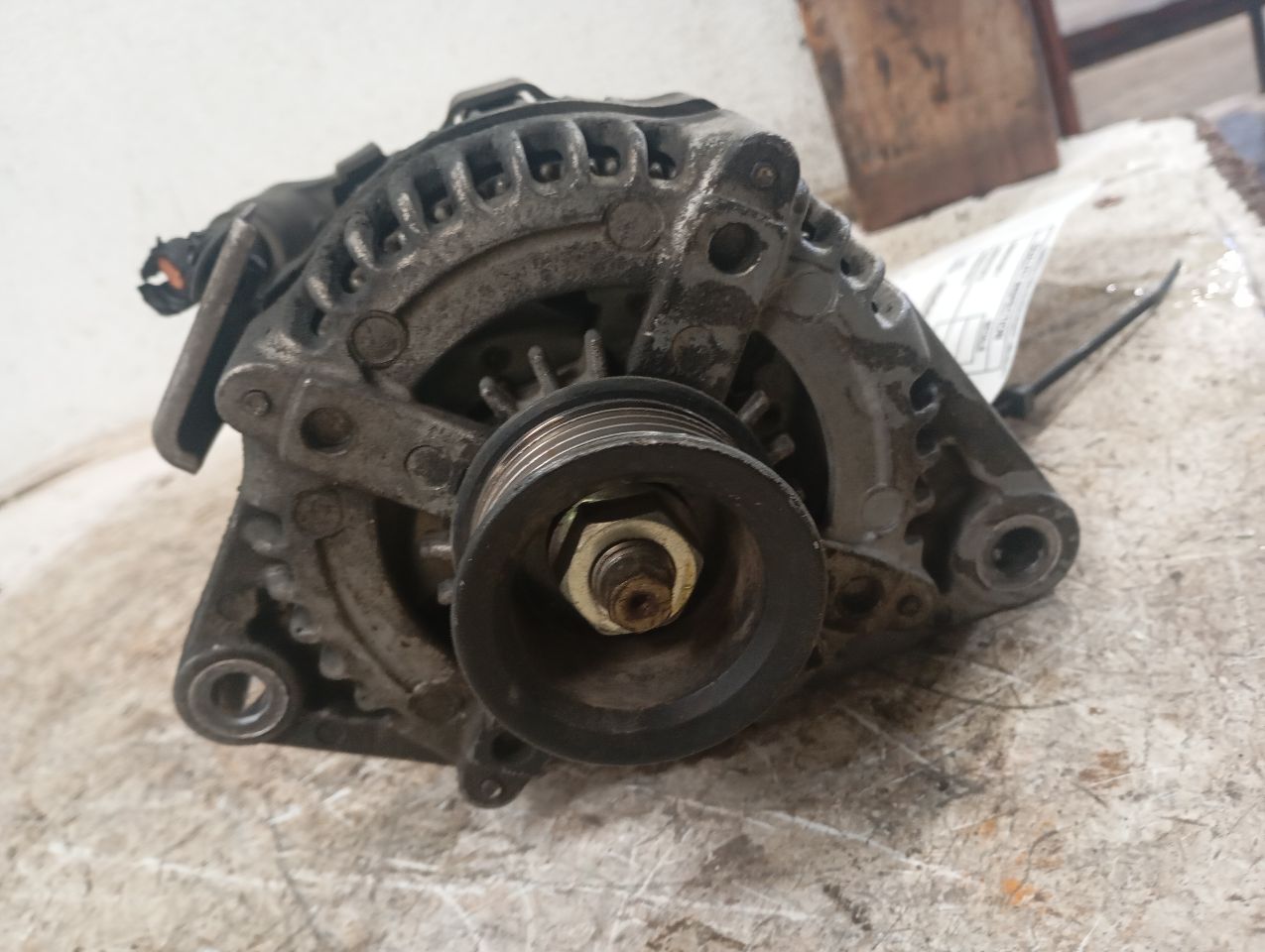 Used 2017 Hyundai SANTA FE Alternator - Stock #H20380