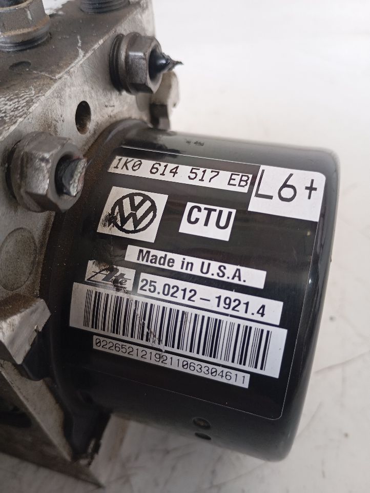 Used 2013 Volkswagen JETTA ID 1K0614517EB - Stock #A14632