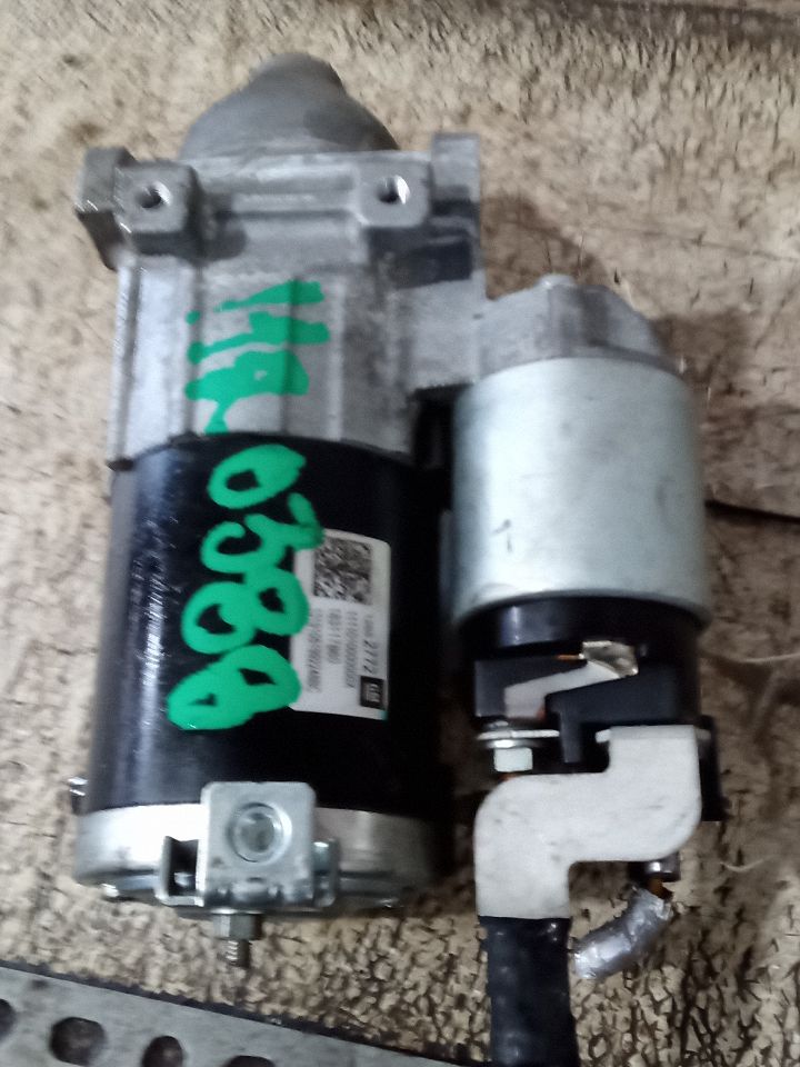 Part image 3