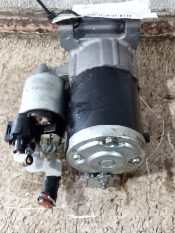 Part image 6