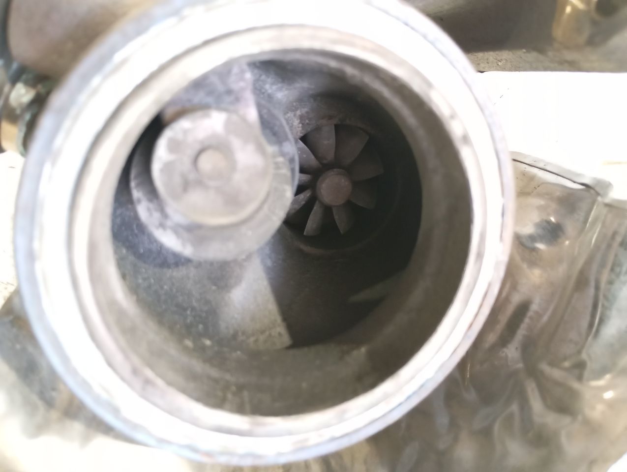 Part image 8