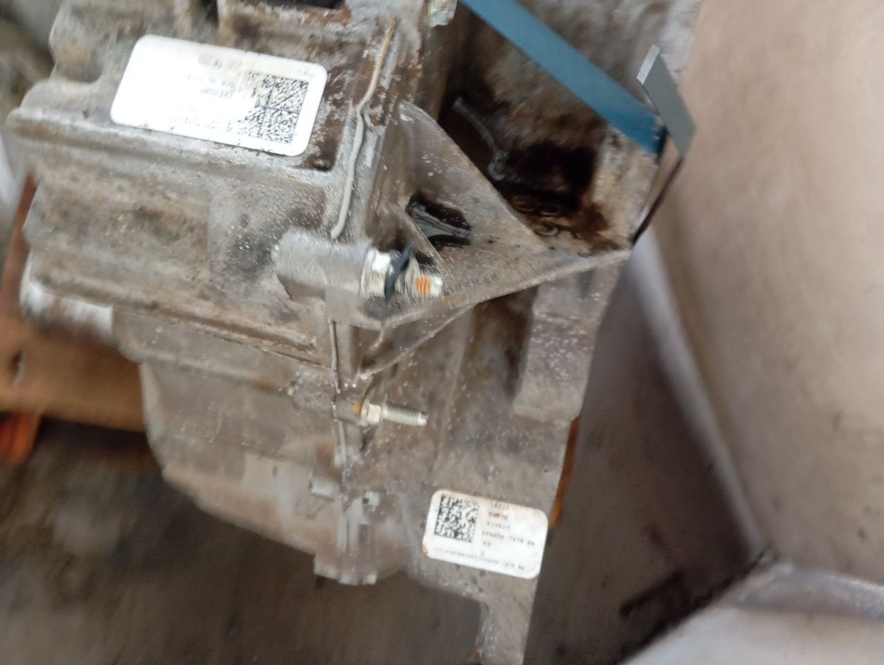 Part image 9