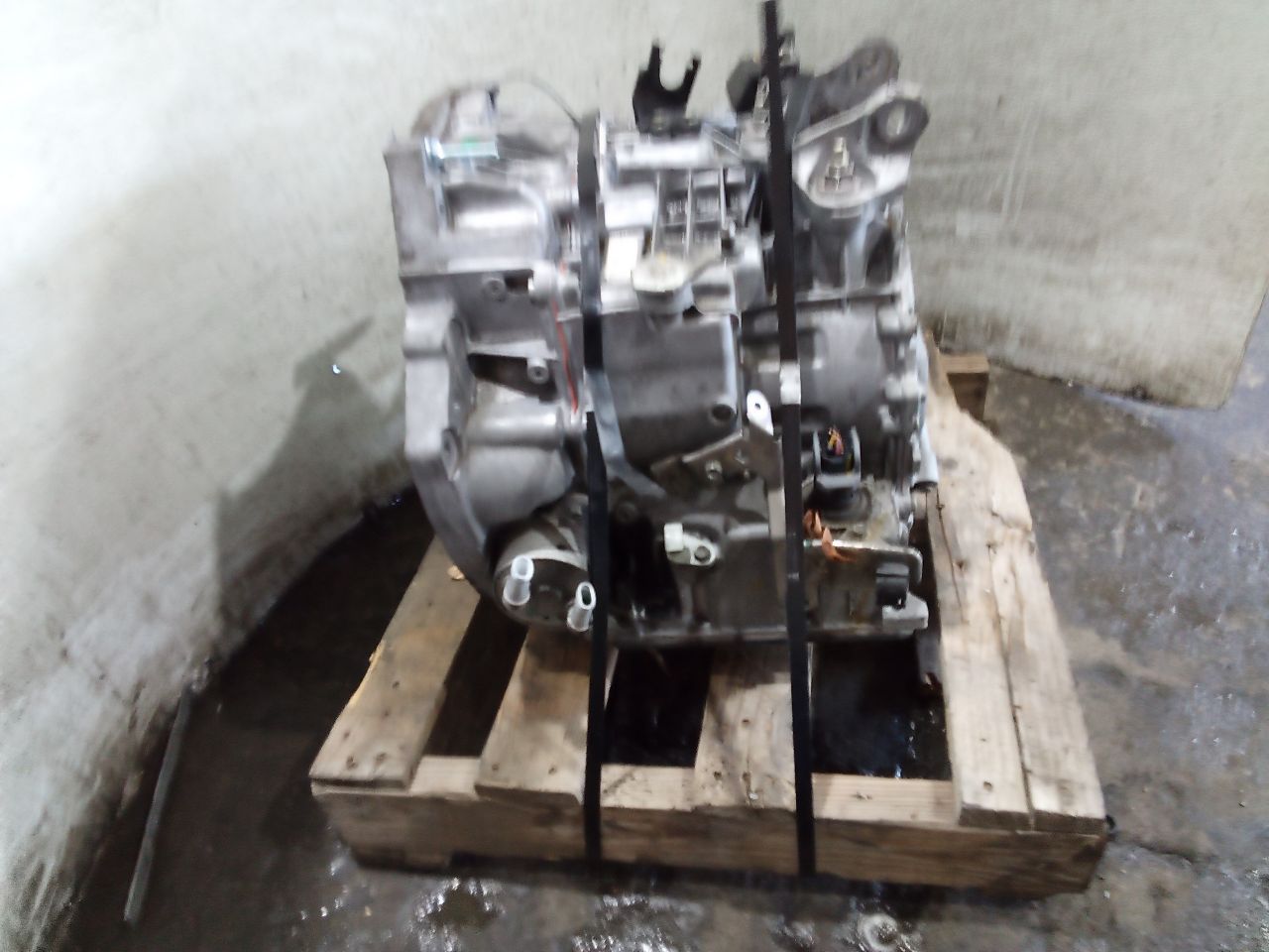 Part image 4