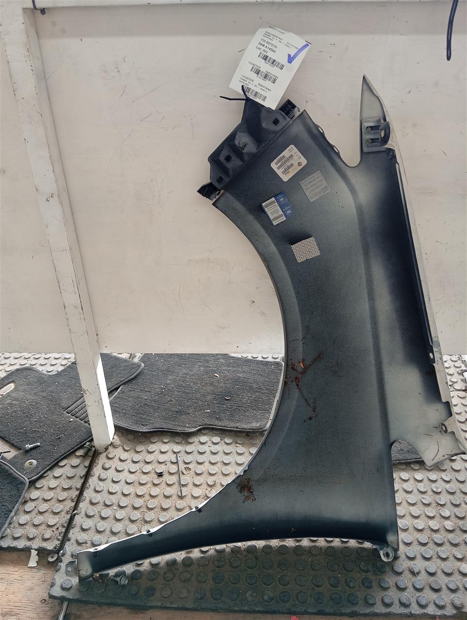 Part image 4