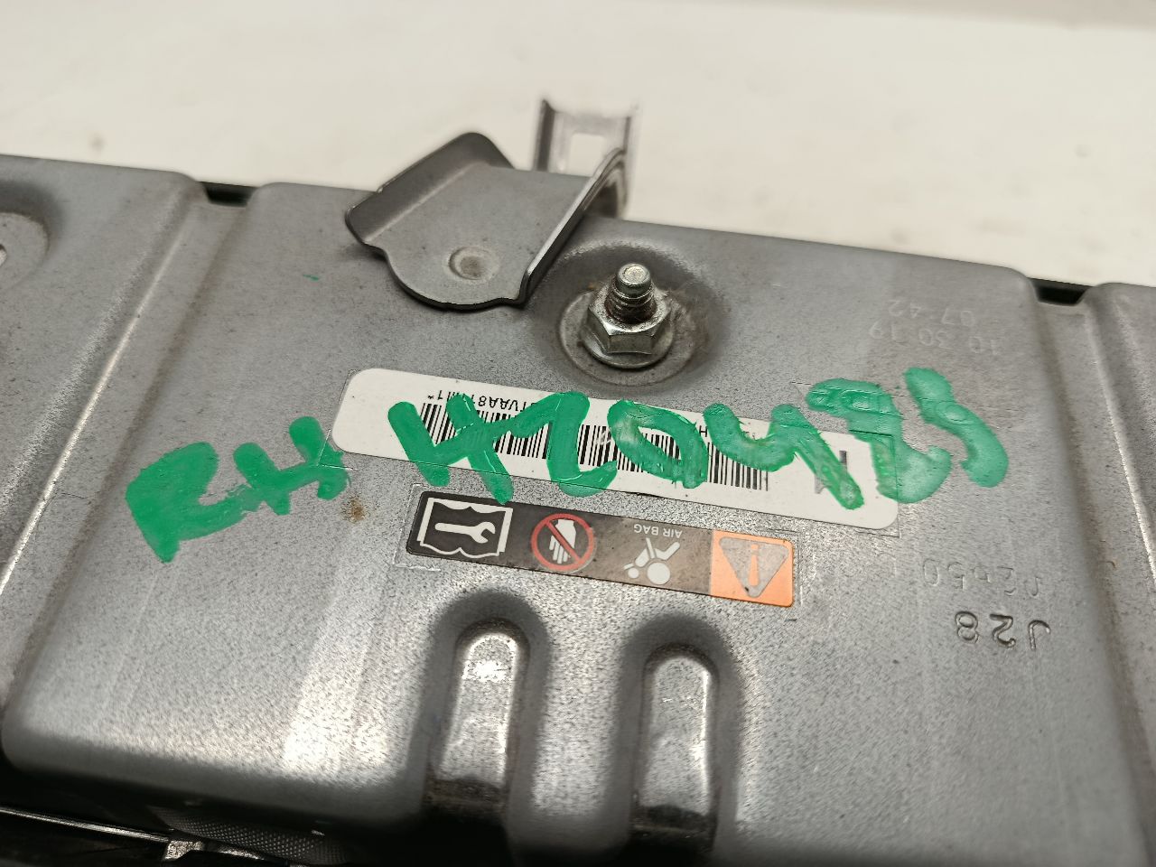 Part image 4
