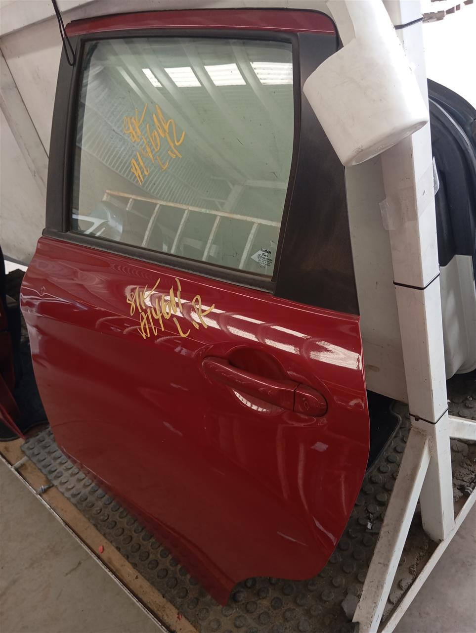 Part image 4