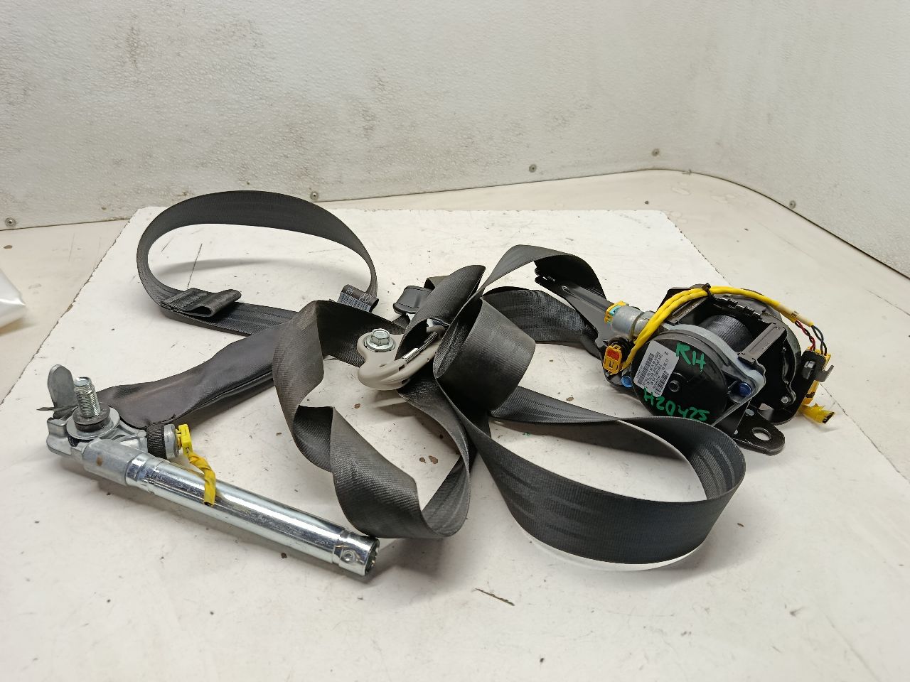 Part image 1