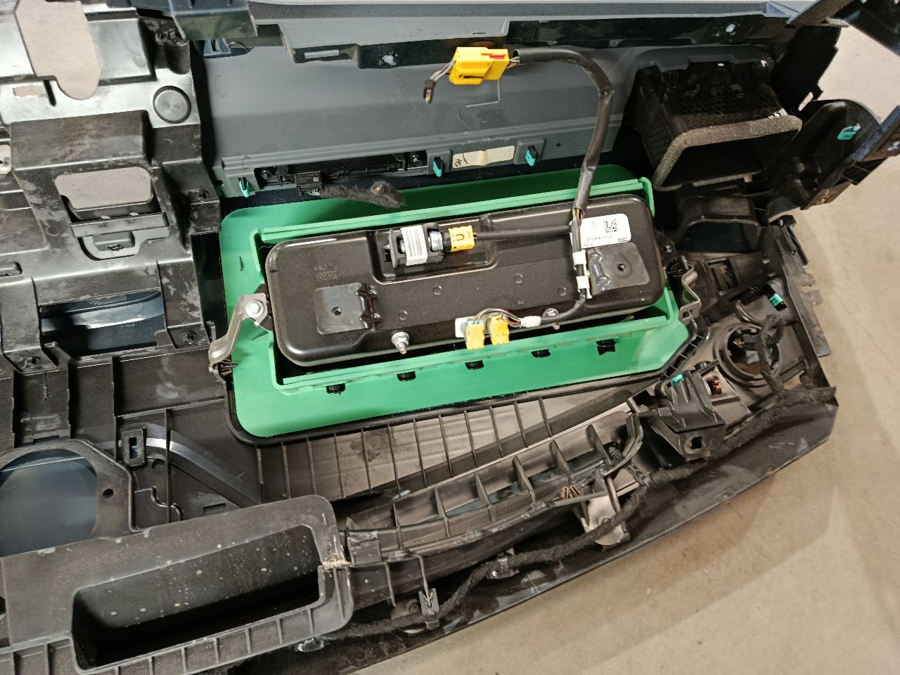 Part image 7