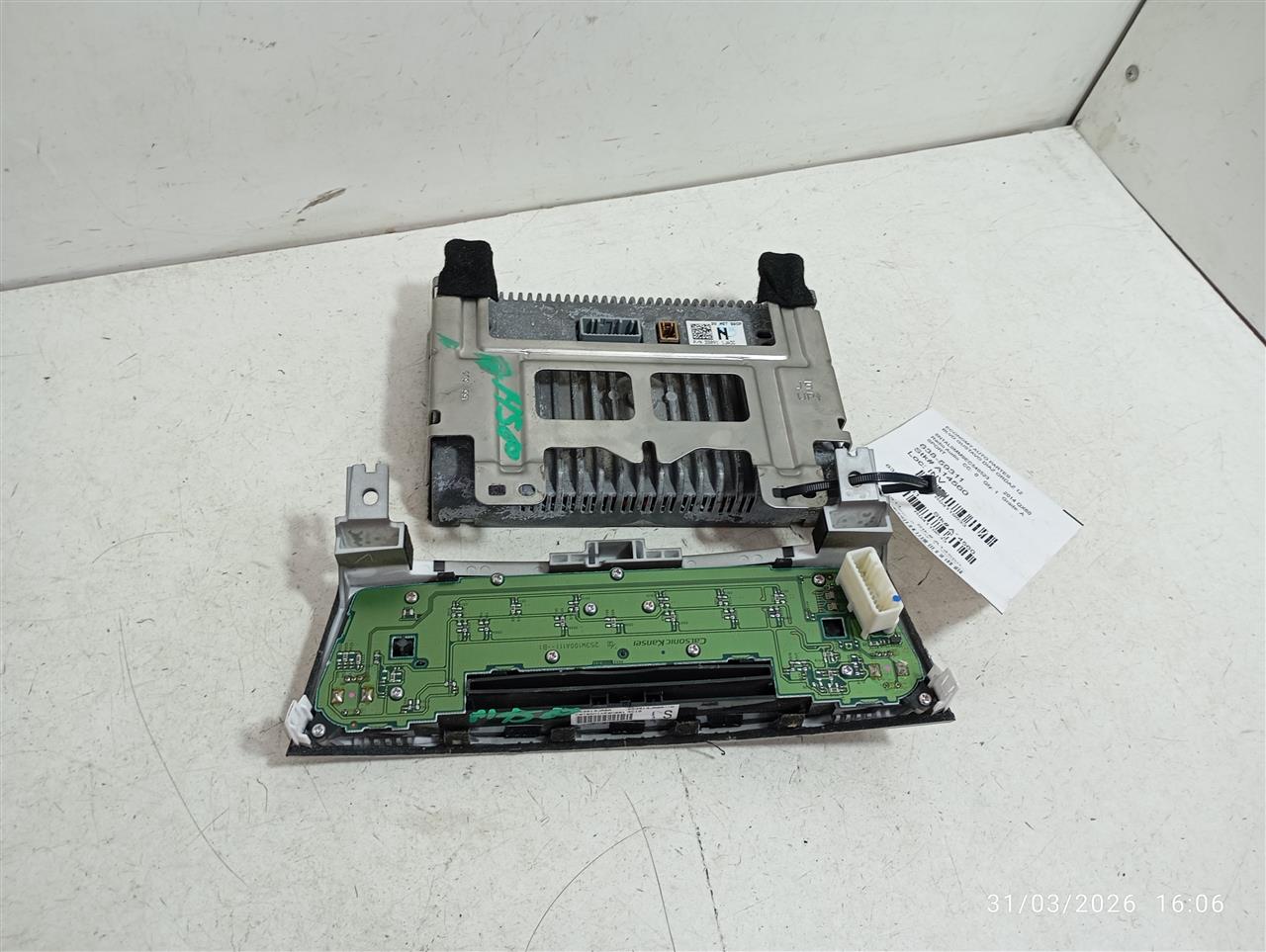 Part image 2