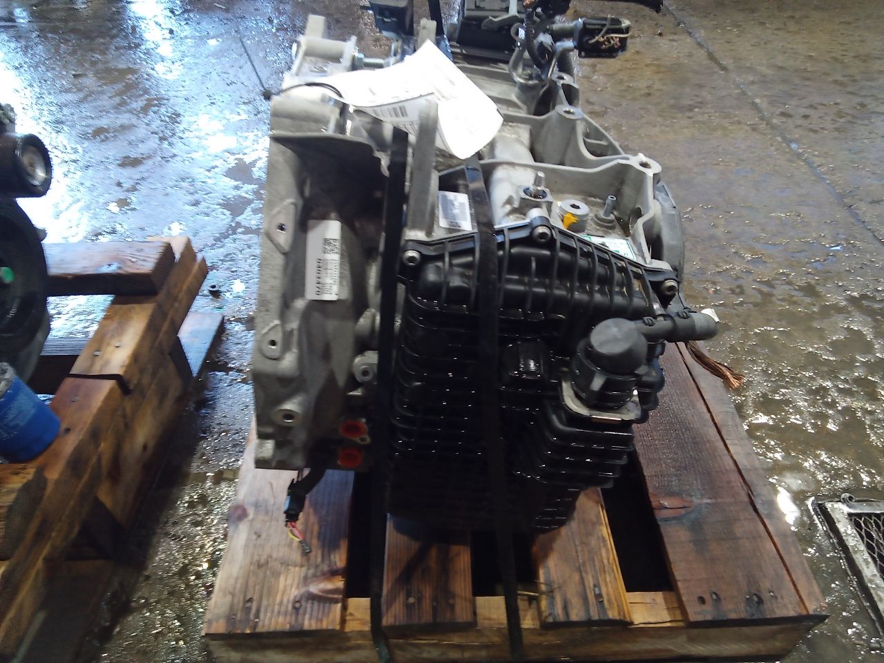 Part image 4