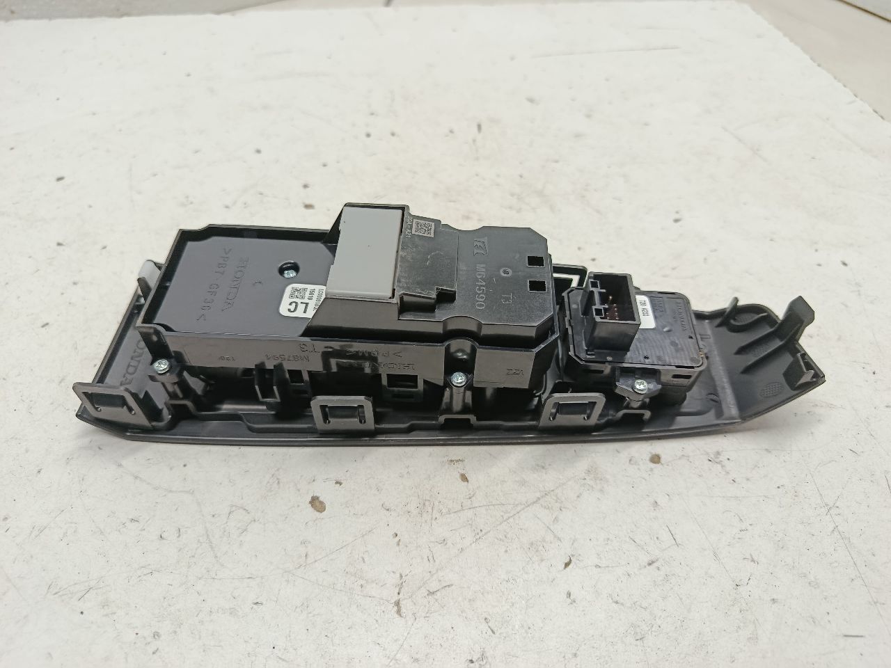 Part image 3